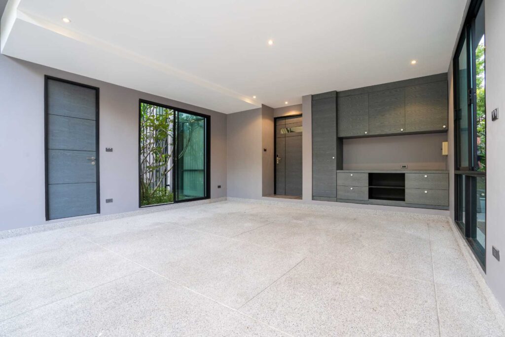 Get Up to <span>15% Off</span> Floor Coating Installation