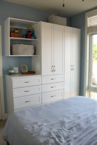 small bedroom wardrobe