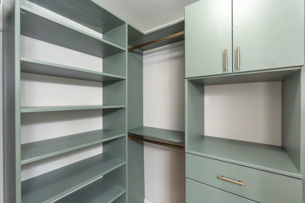 Renuity custom corner closet solution
