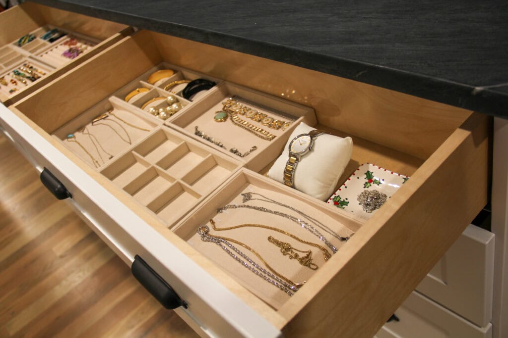 Jewelry drawer